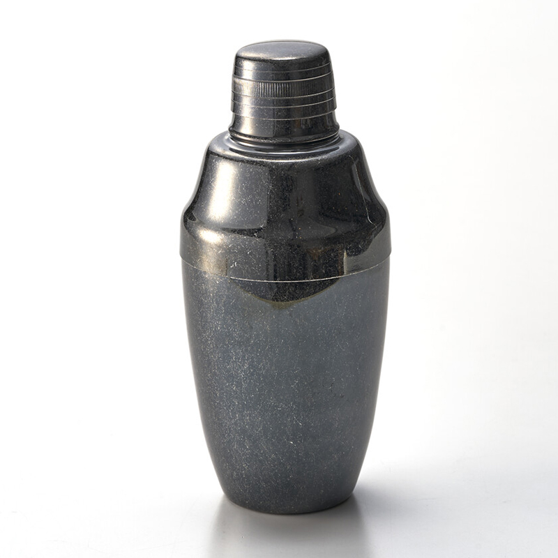 YUKIWA新款复古黑500cc摇酒壶